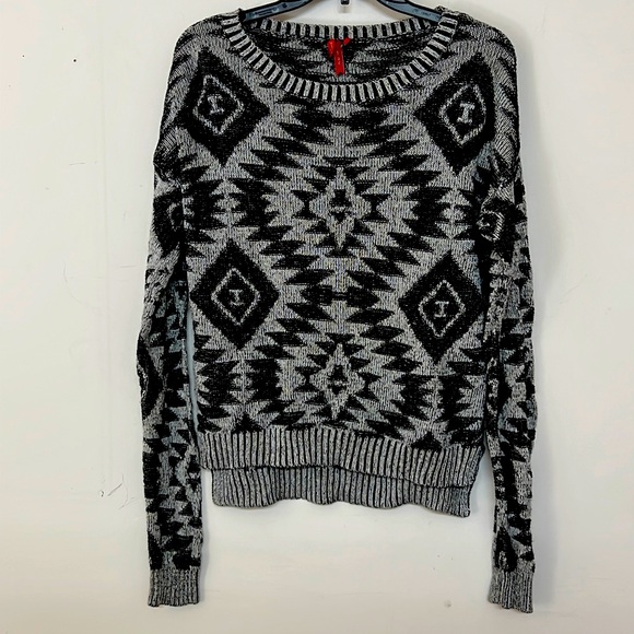 🌞 Red Camel Est. 1931 black and gray knit sweater long sleeves crew zig zag L - Picture 1 of 16